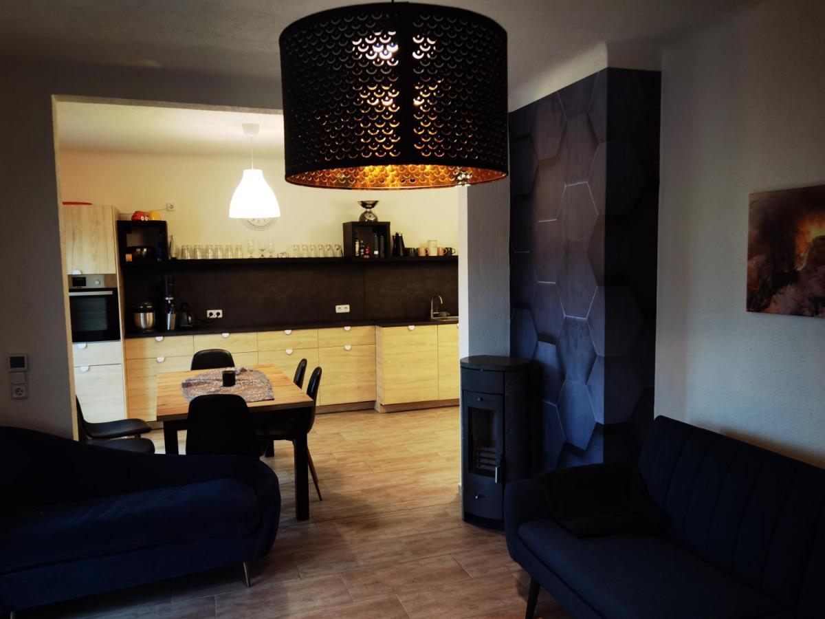 Modernes Behagliches Haus Mit Kamin, Terrasse Und Garten Magdeburg Dış mekan fotoğraf